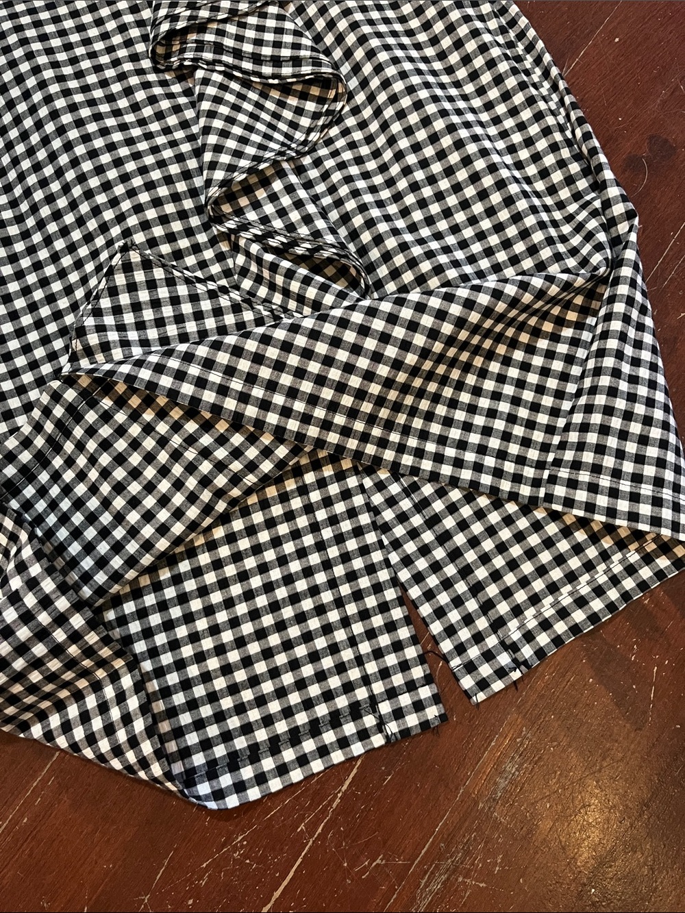 Who What Wear Black and White Gingham Ruffle-Front Pencil Skirt - Picture 5 of 9
